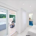 Hotel Amalfi 3*