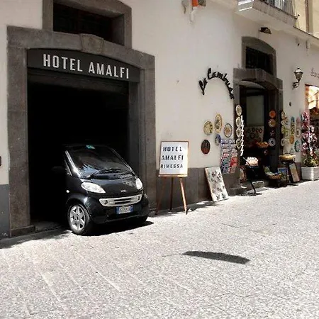 Szálloda Hotel Amalfi