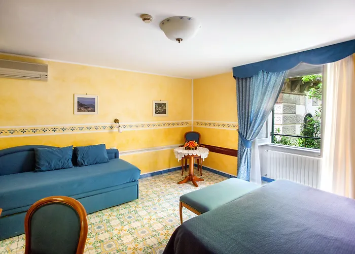 Ξενοδοχείο Hotel Amalfi