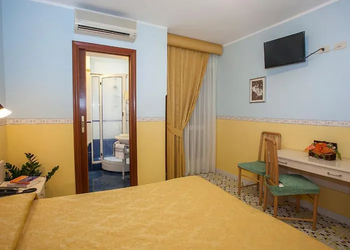 Hotel Amalfi Ξενοδοχείο Αμάλφι