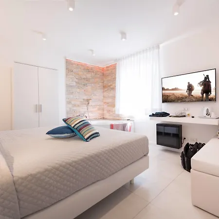 Ξενοδοχείο Hotel Amalfi 3*