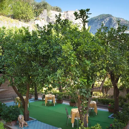 Hotel Amalfi Ξενοδοχείο