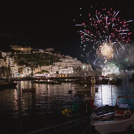 Ξενοδοχείο Hotel Amalfi