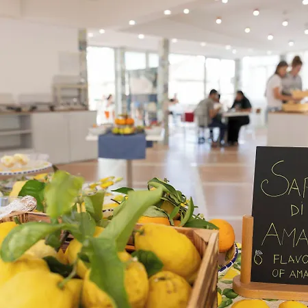 Hotel Hotel Amalfi 3*