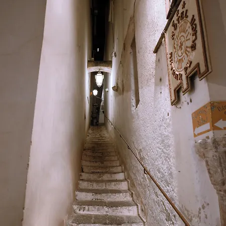 Hotel Amalfi 3*