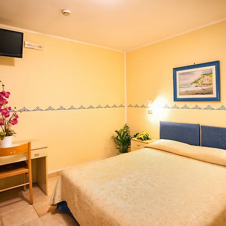 Hotel Amalfi Hotel 3*