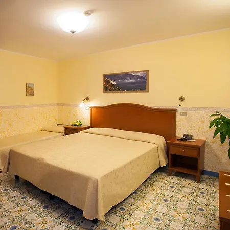 Hotel Amalfi 3* Αμάλφι