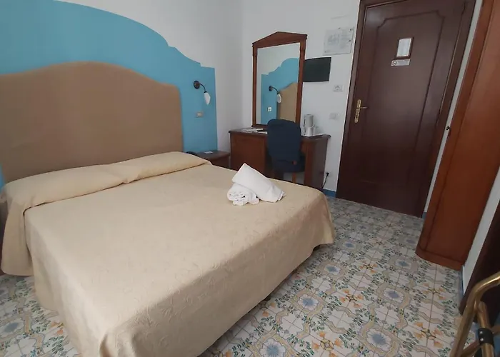 Hotel Amalfi Амальфі
