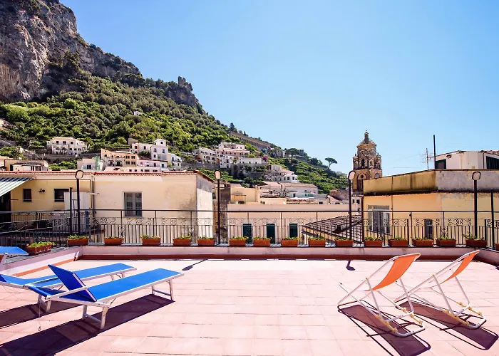 Готель Hotel Amalfi 3*