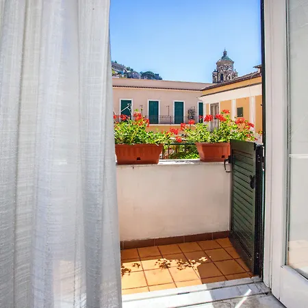 Hotel Amalfi Отель