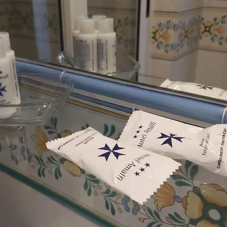 Hotel Amalfi Амальфи