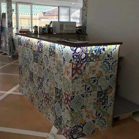 Hotel Amalfi Амальфи