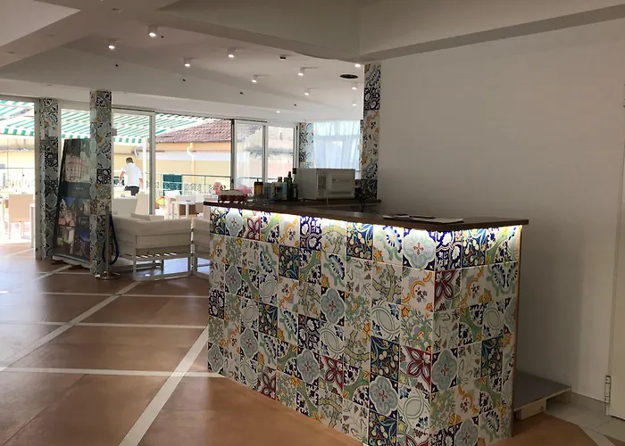 Hotel Amalfi Отель 3*